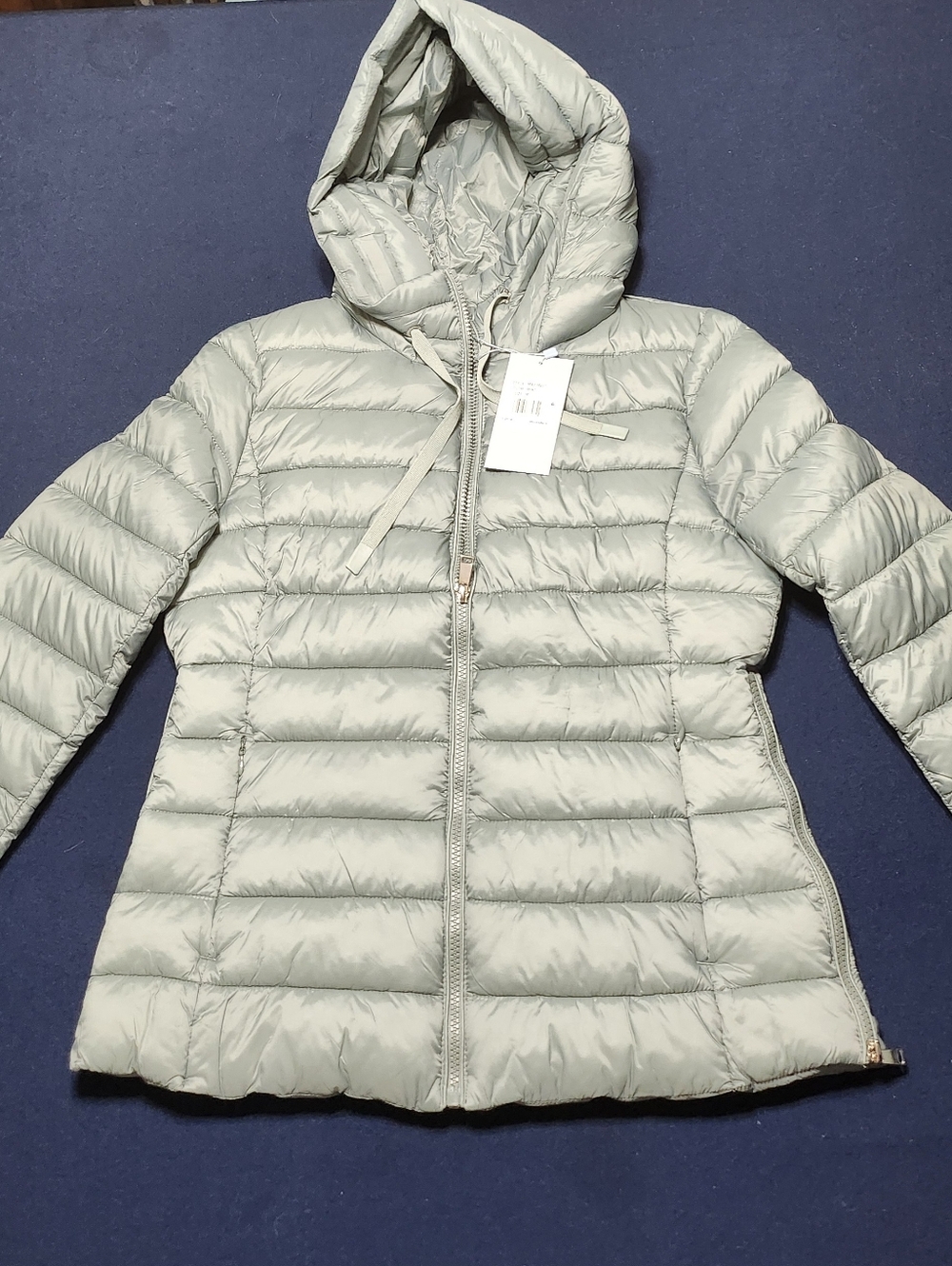 Antonio Melani Women's Hooded Puffer Jacket in Light Sage Size: Med NWT